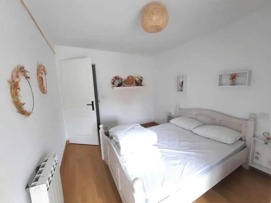 Gite 16 Personnes Pleine-Fougères Casa vacanze